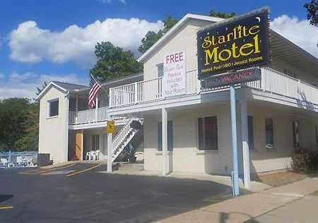 Starlite Motel Wisconsin Dells Exterior photo